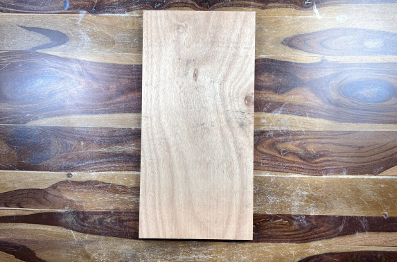 2x Wooden boards